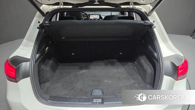 Mercedes-Benz GLA - Class H247 id 4741369 из Кореи 9