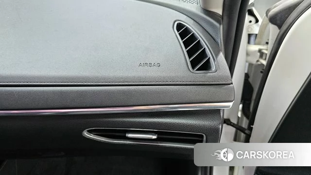 Hyundai Sonata (DN8) id 3893464 из Кореи 9