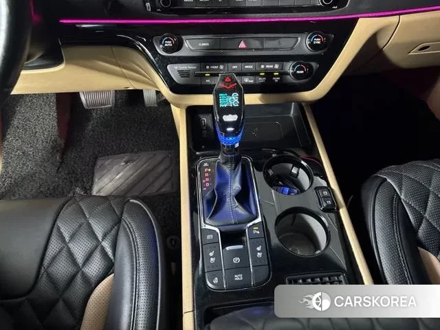 Kia The New Carnival id 3000254 из Кореи 9