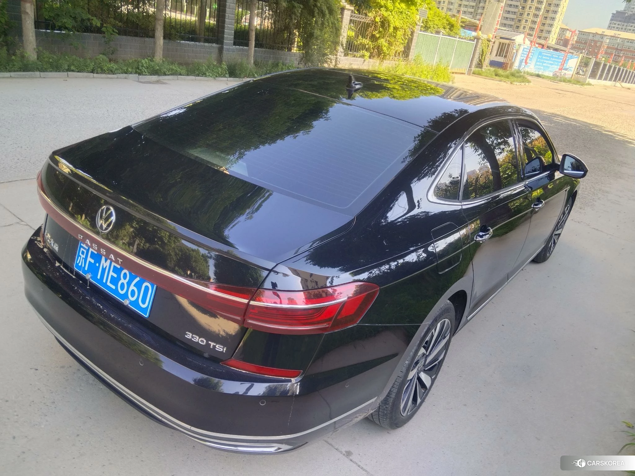 Volkswagen Passat id 4452818 из Китая 9