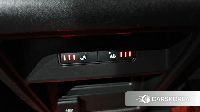 Land Rover Discovery Sports id 4698408 из Кореи 9
