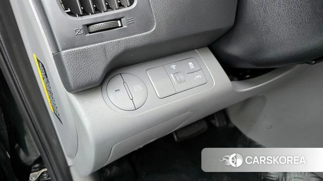 Hyundai The New Grand Starex id 4345410 из Кореи 9