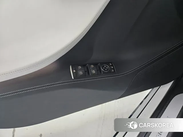 Tesla Model S id 3515038 из Кореи 9