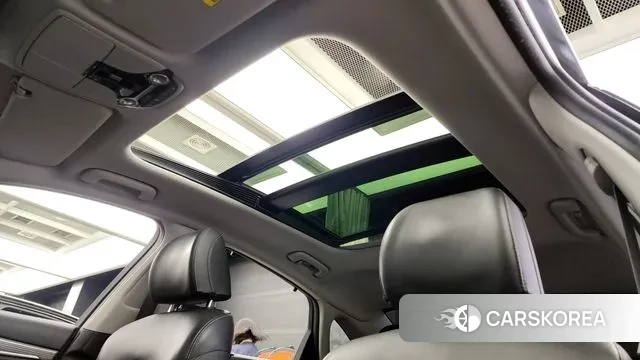 Hyundai Grandeur IG Hybrid id 3045500 из Кореи 9