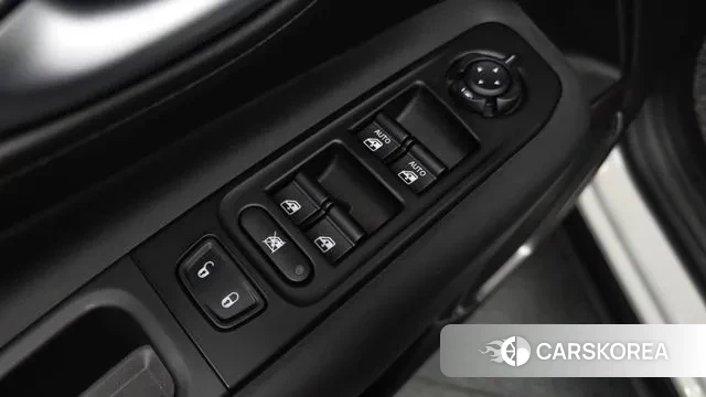 Jeep Renegade id 3788328 из Кореи 9