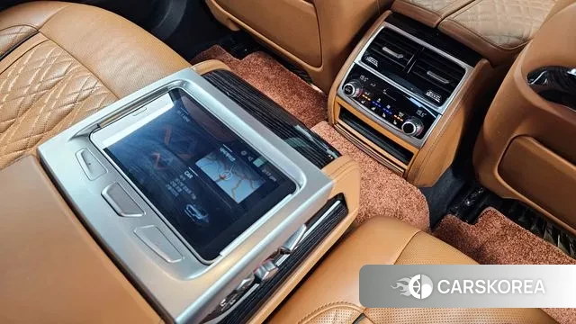 BMW 7 Series (G11) id 3170225 из Кореи 9