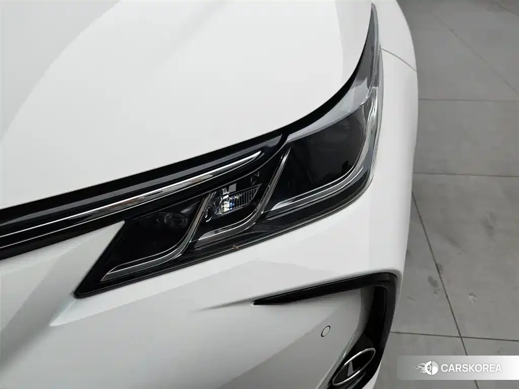 Toyota Corolla id 4570343 из Китая 9