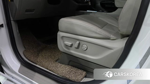Kia The New Carnival id 4557482 из Кореи 9