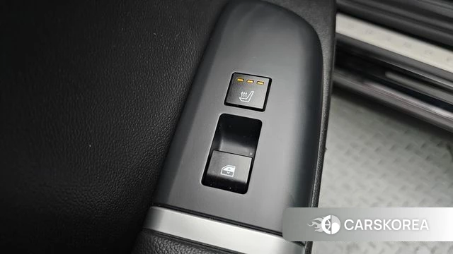 Hyundai Grandeur (GN7) id 3897372 из Кореи 9