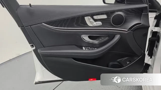 Mercedes-Benz E-Class W213 id 3401952 из Кореи 9