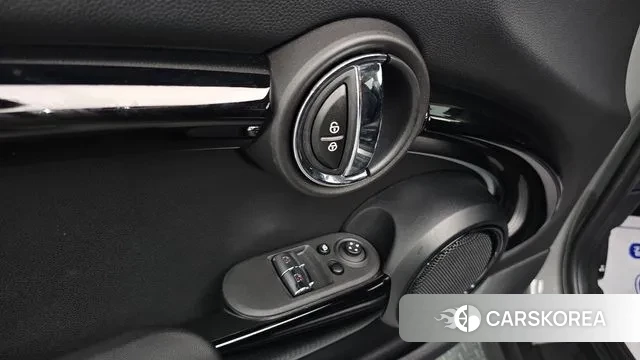 Mini Cooper Electric id 3058809 из Кореи 9