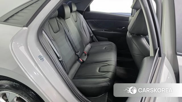 Hyundai Avante (CN7) id 4625587 из Кореи 9