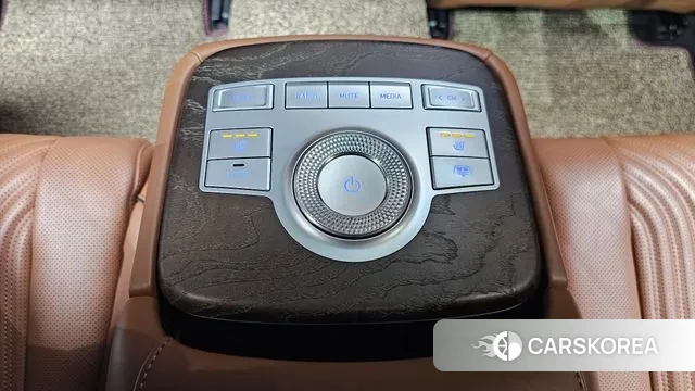 Genesis G80 (RG3) id 3101414 из Кореи 9