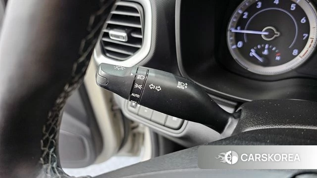 Hyundai Venue id 3955135 из Кореи 9