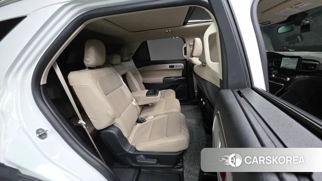 Ford Explorer 6th Generation id 3904886 из Кореи 9