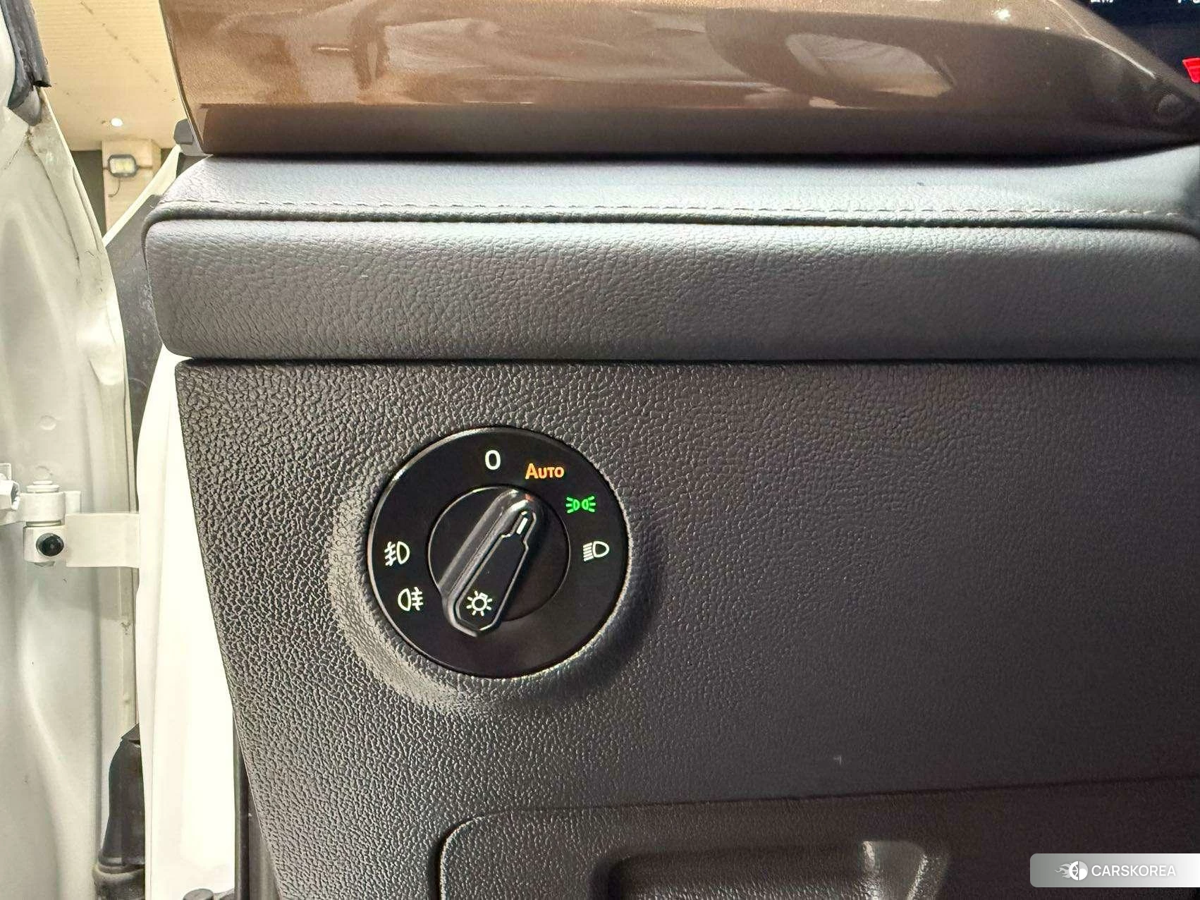 Volkswagen Tuyue id 4413381 из Китая 9