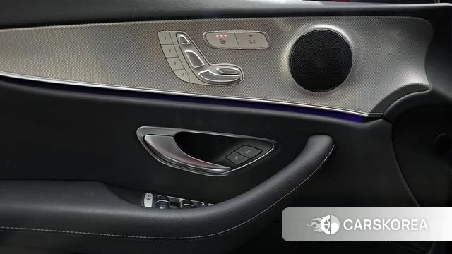 Mercedes-Benz E-Class W213 id 3808410 из Кореи 9