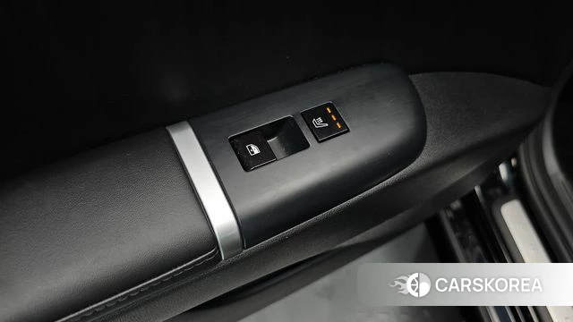Hyundai Grandeur Hybrid (GN7) id 4665199 из Кореи 9