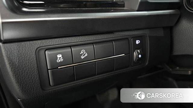 Ssangyong The New Rexton Sports Cannes id 4516901 из Кореи 9