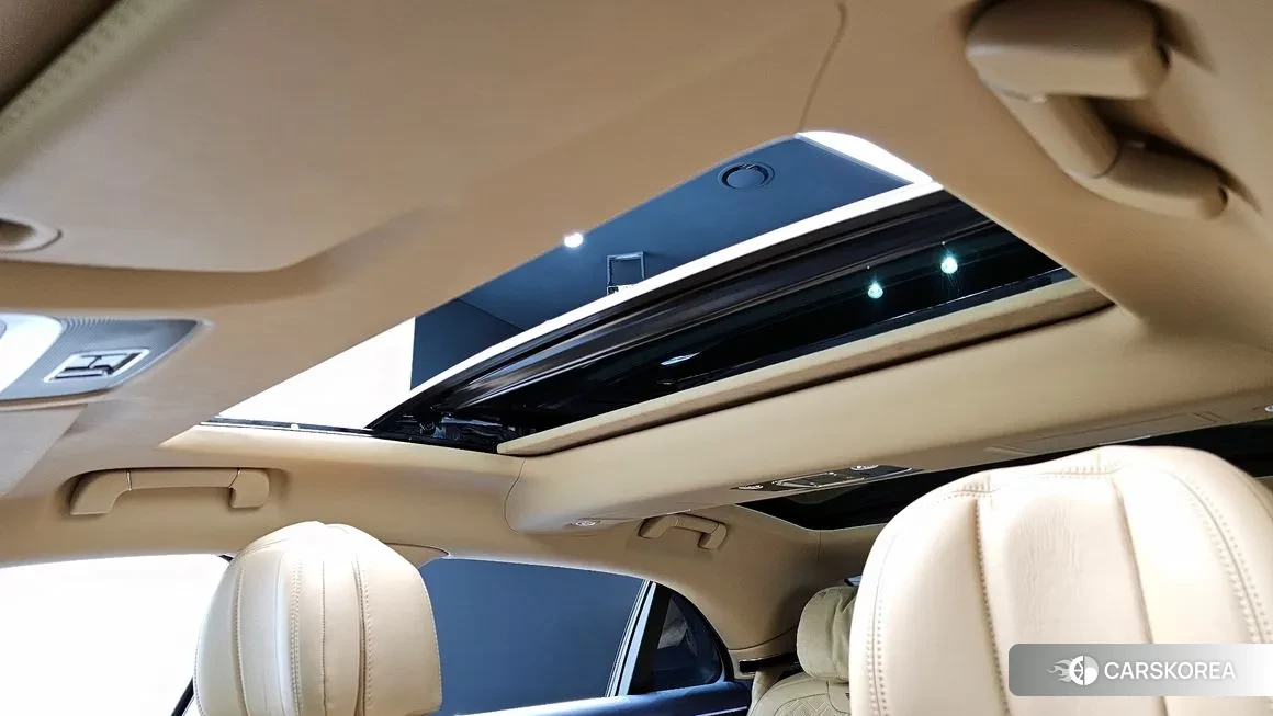 Bentley Flying Spur 3rd Generation id 2093035 из Кореи 9