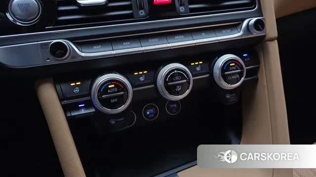 Genesis The New G70 id 2884686 из Кореи 9