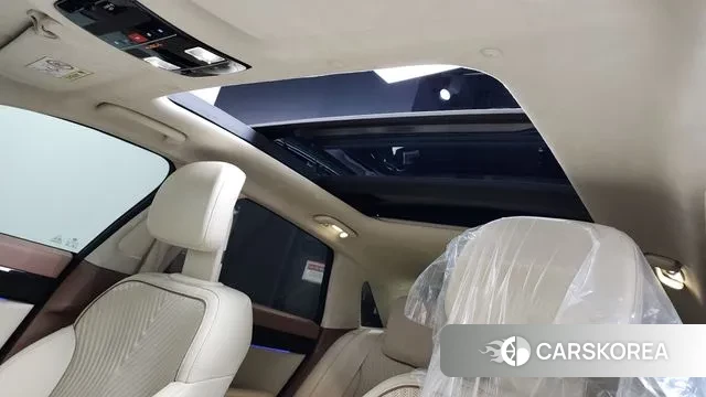 Hyundai Grandeur Hybrid (GN7) id 3377507 из Кореи 9