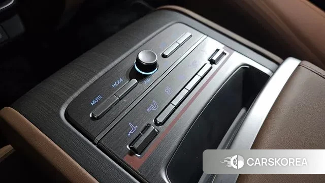 Hyundai Grandeur (GN7) id 3732253 из Кореи 9