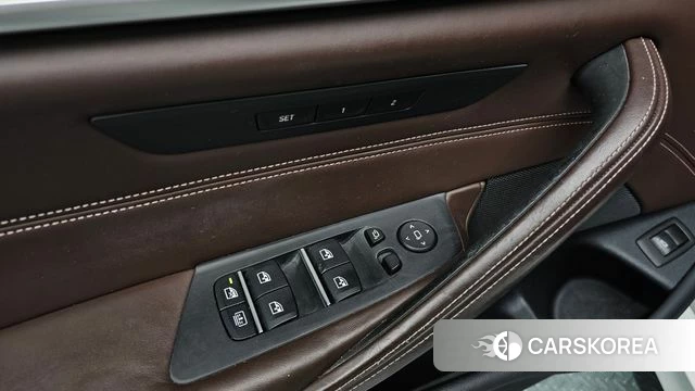 BMW 5 Series (G30) id 4708592 из Кореи 9