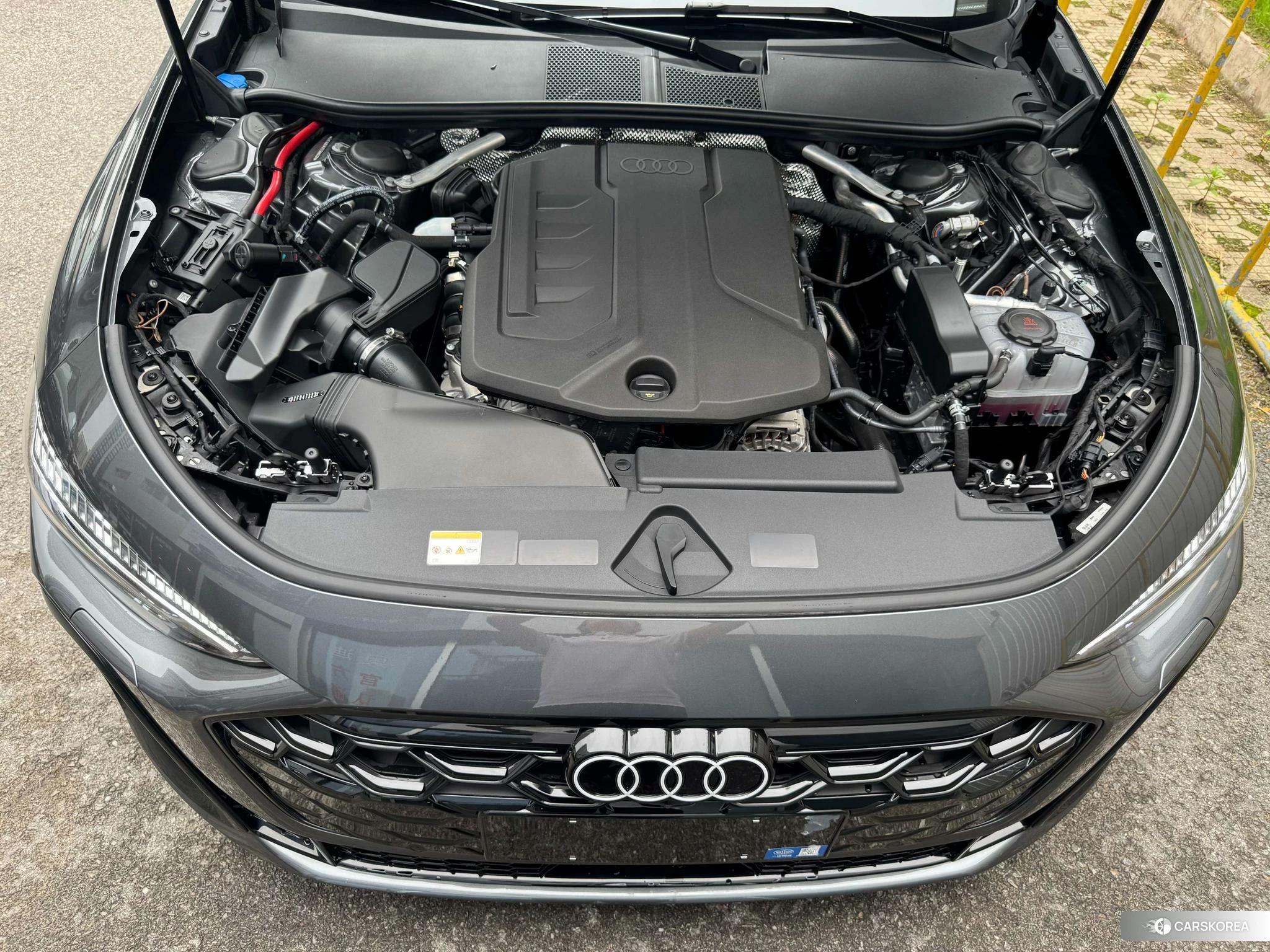 Audi A5L id 4479330 из Китая 9