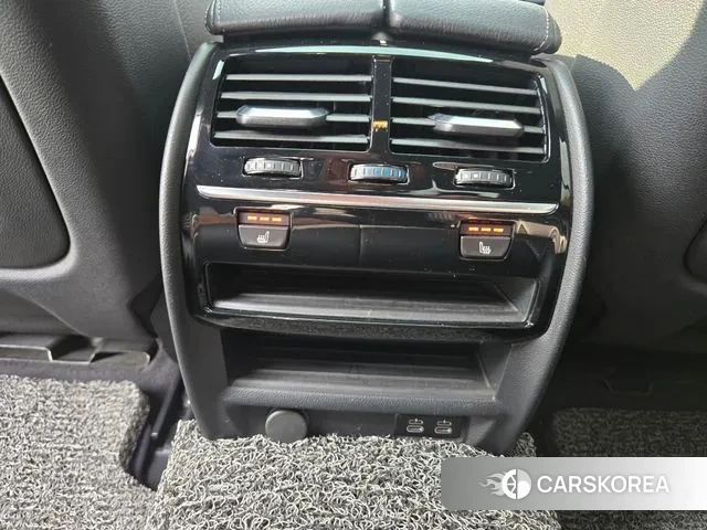 BMW 5 Series (G30) id 3489172 из Кореи 9