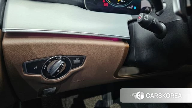 Mercedes-Benz E-Class W213 id 3878985 из Кореи 9