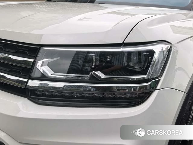 Volkswagen Tuyue id 4290603 из Китая 9