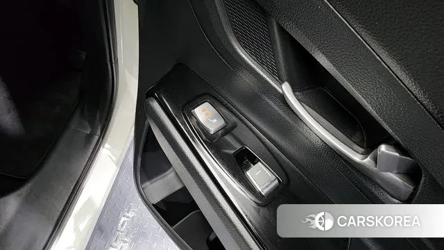 Ssangyong Beautiful Korando id 3280946 из Кореи 9