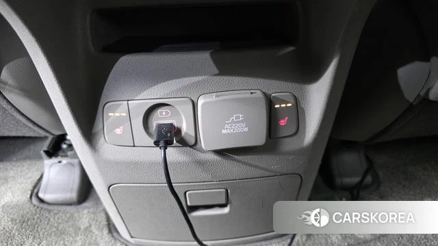 Kia All New Carnival id 4708993 из Кореи 9