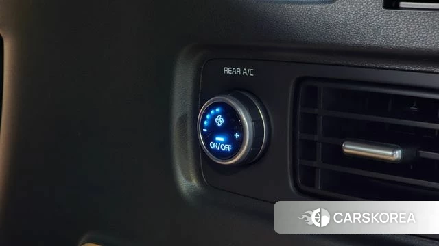 Hyundai Santa Fe (MX5) id 3940162 из Кореи 9