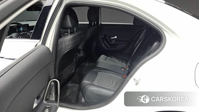 Mercedes-Benz A-Class W177 id 3942169 из Кореи 9