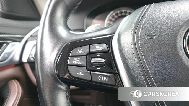 BMW 5 Series (G30) id 3867240 из Кореи 9