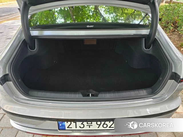 Hyundai Grandeur (GN7) id 4680086 из Кореи 9