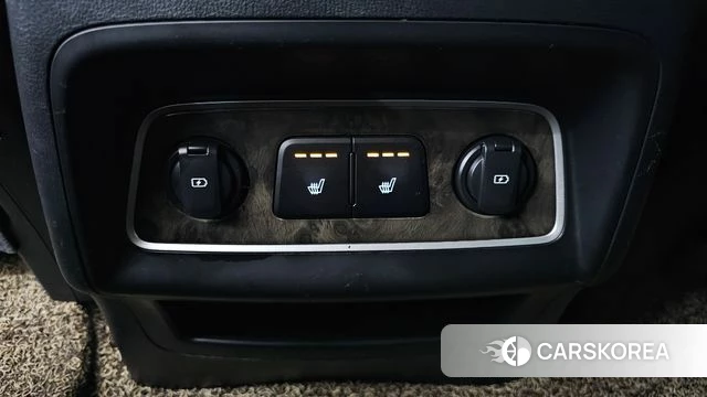Hyundai The New Grand Starex id 4435854 из Кореи 9