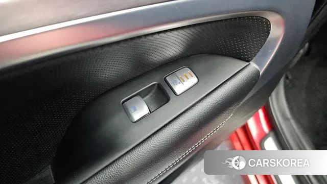 Genesis G70 id 3238983 из Кореи 9