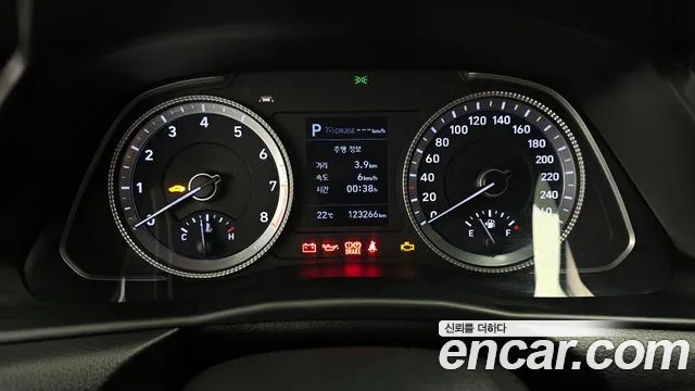 Hyundai Sonata (DN8) id 2677578 из Кореи 9