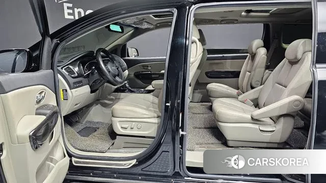 Kia The New Carnival id 3297359 из Кореи 9