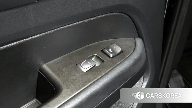 Ssangyong Rexton Sports id 3853975 из Кореи 9