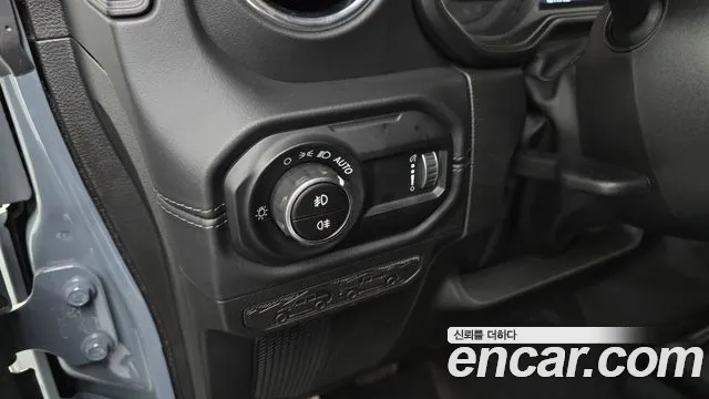 Jeep Wrangler (JL) id 2799939 из Кореи 9