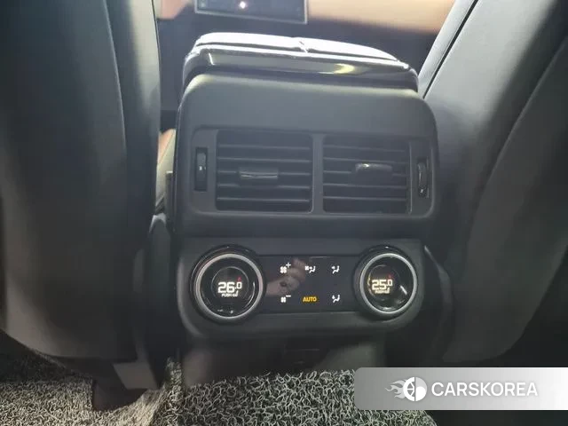 Land Rover Range Rover Velar id 3471868 из Кореи 9