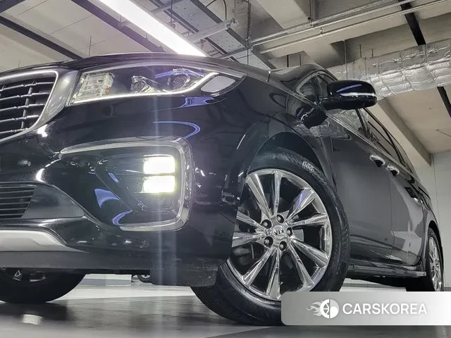 Kia The New Carnival id 3041978 из Кореи 9