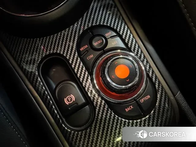 Mini Cooper S Countryman id 3044985 из Кореи 9