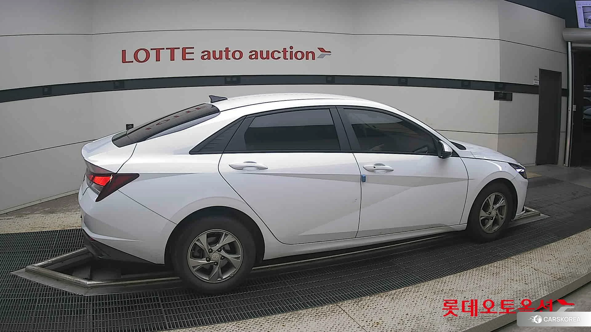 Hyundai Avante id 4902515 из Кореи 9