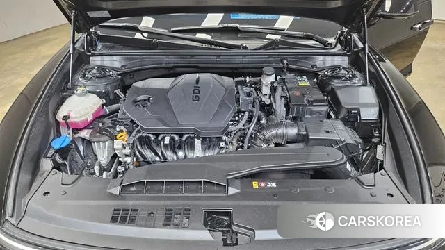 Hyundai Grandeur (GN7) id 2964106 из Кореи 9