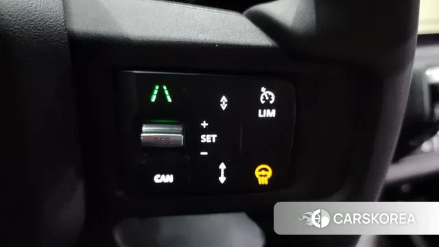 Land Rover Defender (L663) id 3365415 из Кореи 9